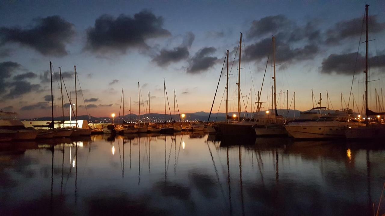 Saint Raphael - Appartement Dans Villa Au Calme A Valescure Y- Prix Inchanges エクステリア 写真
